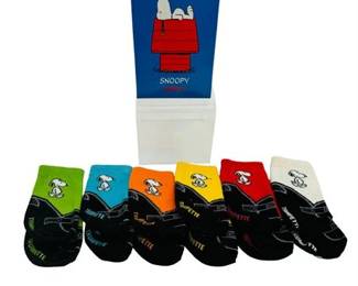 Lot 226 0 Bid(s)
0 - 12 Months 6 Pair Snoopy Trumpette Socks