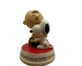 Lot 19 3 Bid(s)
Hallmark Peanuts Gallery "Life Doesn't Get Any Better Than This" Figure