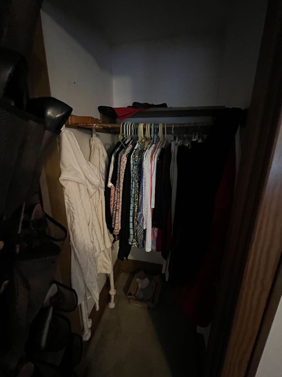 Wilson Estate Sales in Niagara Falls, NY starts on 10/27/2023