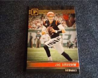 Lot 270 0 Bid(s)
Joe Burrow 2022 Panini Chronicles Panini #PA-34