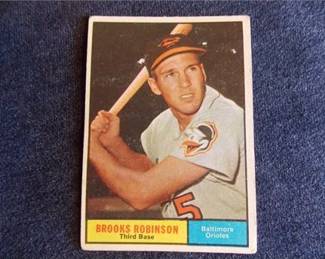 Lot k13 5 Bid(s)
1961 Topps #10 Brooks Robinson