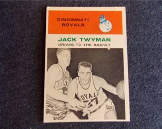 Lot k29 2 Bid(s)
1961-62 Fleer #65 Jack Twyman In Action