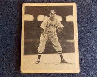 Lot k31 3 Bid(s)
1939 Play Ball #5 Luke Sewell, Cleveland Indians