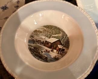 Homer Laughlin Plates