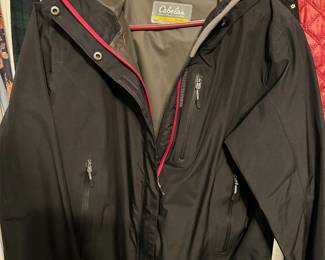 Cabelas Rain Coat