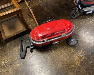 Portable COLEMAN Collapsable Propane Grill, EXCELLENT GIFT for any TAILGATER! 