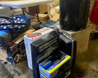 SNOW SHOVEL and other new items in orig boxes