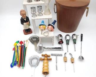 Vintage Barware - RARE Syroco Wood Butler Waiter Figural Corkscrew