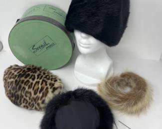 Mid Century Womens Winter Hats & Accessories + Hat Box