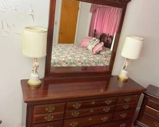 16 VaughanBassett 8Drawer Lowboymin