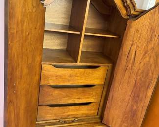 16 Stanley Chest Of Drawers Detailmin