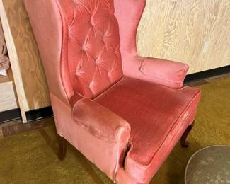 16 Vintage Velour ButtonBack Armchairmin