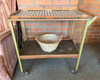 16 Vintage Rolling Cartmin