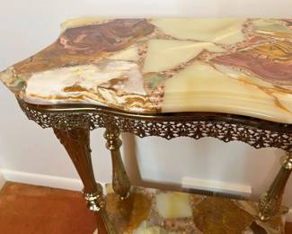 16 Vintage MarbleTop 2Tier Accent Table Detailmin