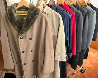 16 Vintage Coat Selectionmin