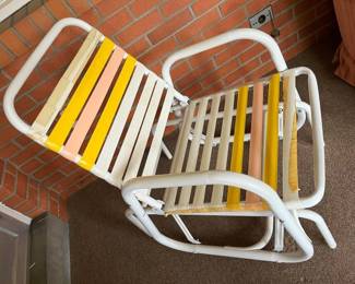 16 Vintage Glide Chair X2min