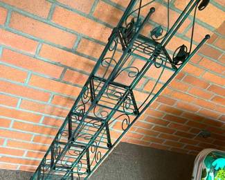 16 Collapsible 6Tier Metal Etageremin