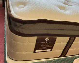 16 Stearns Foster Queen Mattress Detailmin