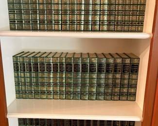 16 Funk Wagnalls Encyclopedia Setmin
