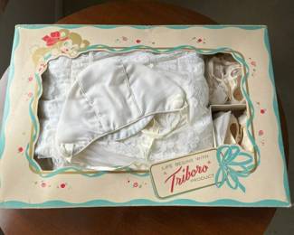 16 Vintage Triboro Christening Setmin
