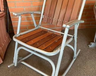 16 Vintage Redwood Rockermin