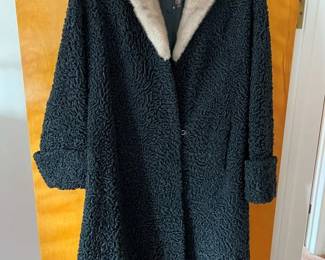 16 Vinatge Persian Lamb Coatmin