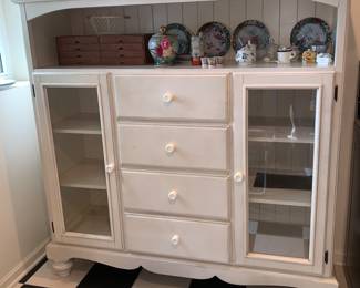 Country/Cottage Style Sideboard 