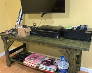 Rustic desk. Printers. 
