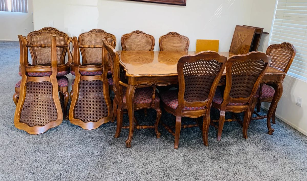 Menifee Estate Sale 12/7, 12/8, 12/9 starts on 12/7/2023