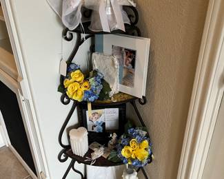Corner shelf, wedding items