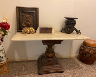 Marble coffee/accent table