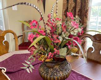 Floral centerpiece 