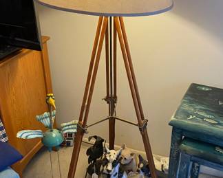 Tripod Lamp