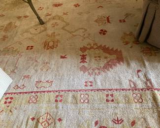 Lovely oriental rug in muted tones
9.7x 13.6. Turkish handwoven 