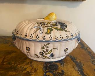 French tureen