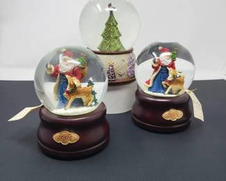 Trio Music Box Christmas Snow Globes
