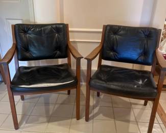 2 Mid Century Gunlocke Co. Black Leather Armchairs - READ Description