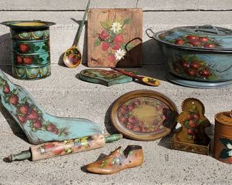 011 Strawberry Toleware 