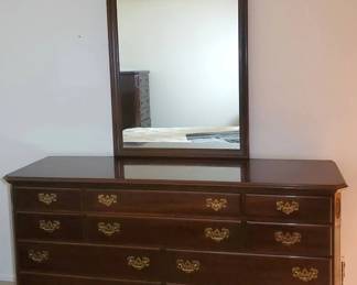 Ethan Allen Georgian Court Dresser
