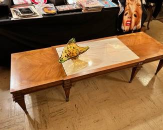 LOVELY INLAID MARBLE COFFEE TABLE