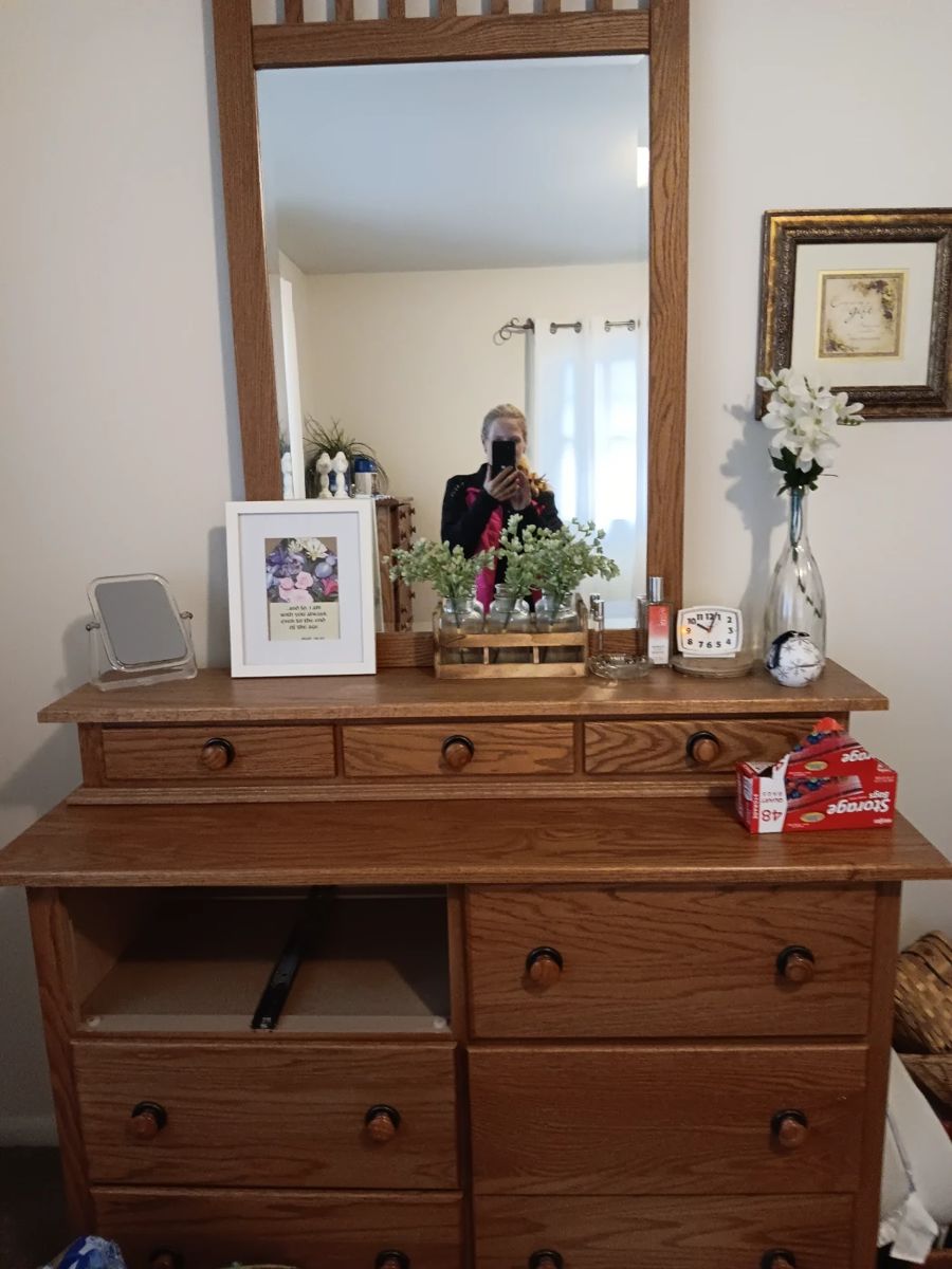 Muskegon Estate Sale Starts On 11 2 2023 muskegon-estate-sale-starts-on-11-2-2023