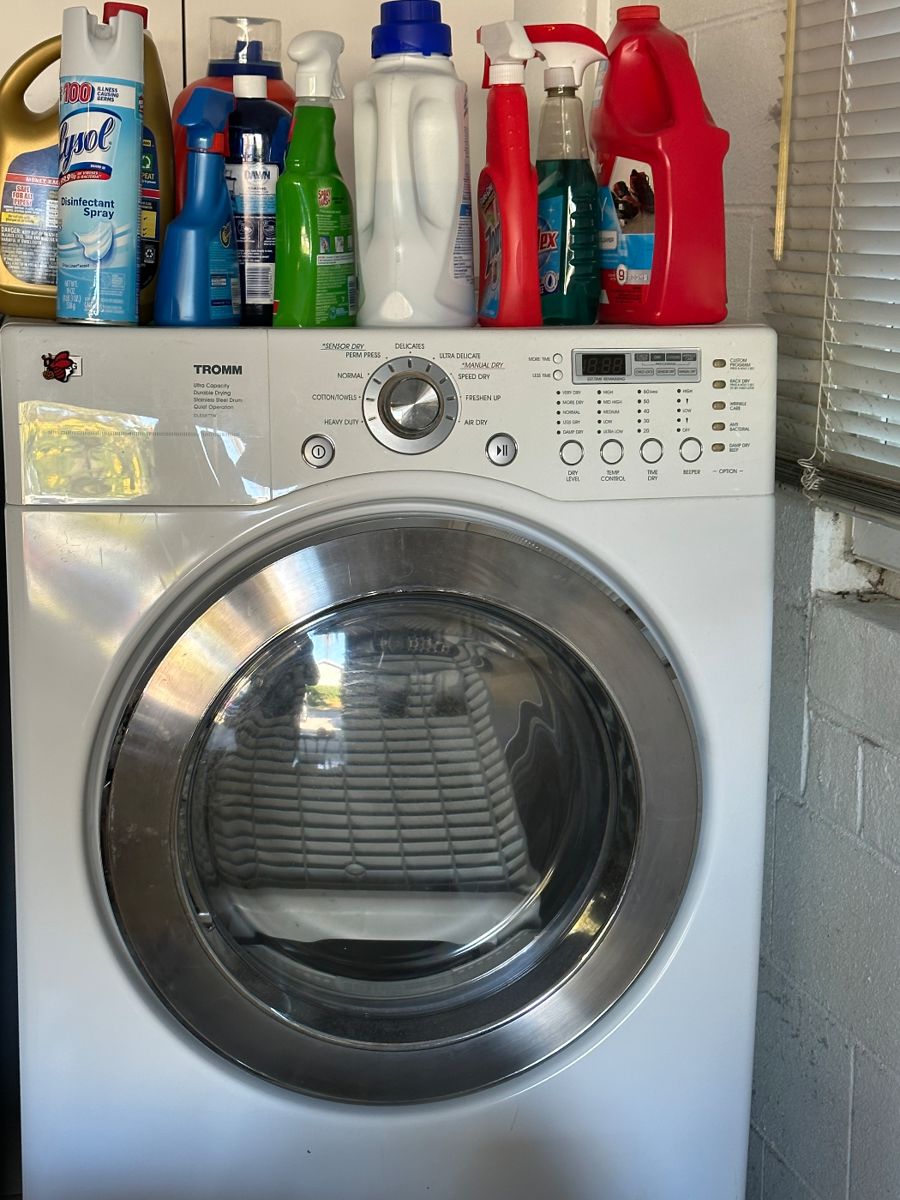 More Splendid Estate Sale in Ocala, FL starts on 10/26/2023