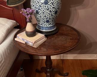 18th century table as/is and a great asian lamp