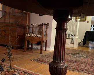 base to a tilt top table