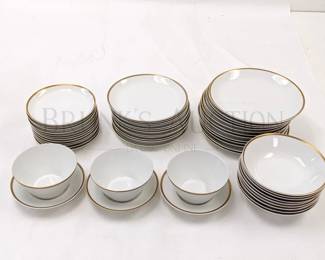 (51) PORSGRUND NORWAY DISH SET GOLD & BLACK RIMMED/WHITE (12...