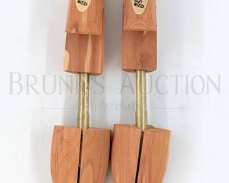 (3 PR.) WOODLORE CEDAR SHOE TREES, (6) PIECES TOTAL MADE IN...