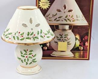 LENOX HOLIDAY CANDLE LAMP & SHADE 10.5" T W/ ORIGINAL BOX (...