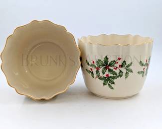 (X2) LENOX PLANTERS 8'' DIMENSION HOLIDAY COLLECTION