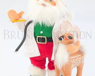 ANNALEE MOBILITEE VETERINARIAN USA 2010 9"