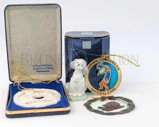 2000 LLADRO DOG & (3) ORNAMENTS (1) 2000 LLADRO SOCIETY COLLEC...